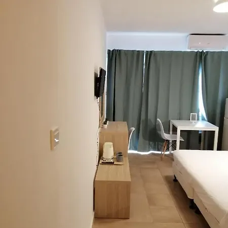 Tikay Studio Apts * Ajia Napa